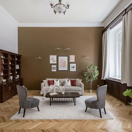 Luxe, Historic Home Near Downtown Landmarks 19Th Century Budapesta Exterior foto